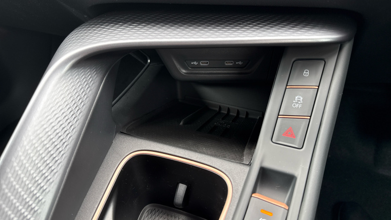 CUPRA Terramar 1.5 eTSI 150 V2 5dr DSG Petrol Hatchback